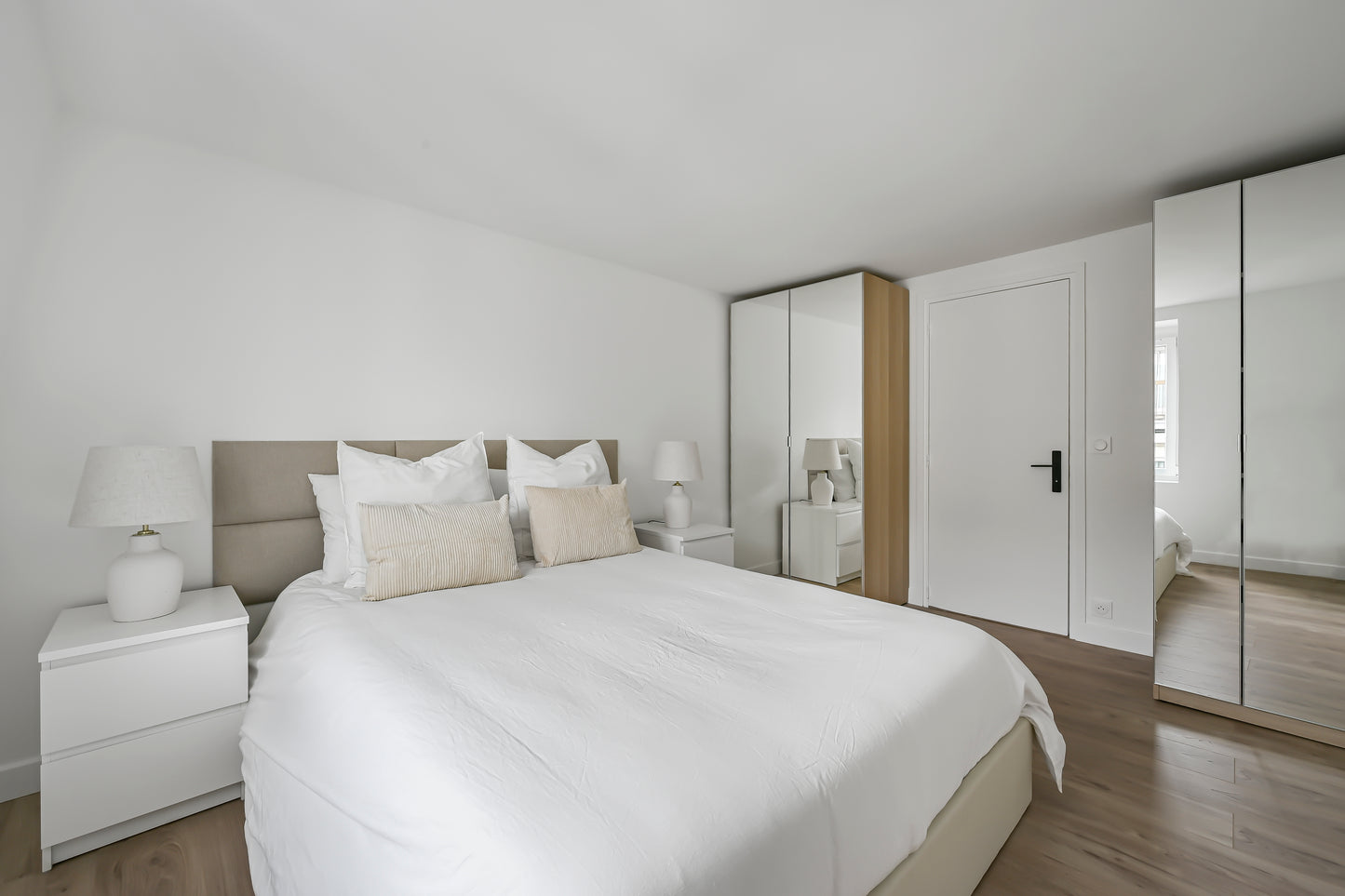 Duplex 3 pièces - PARIS 9ème