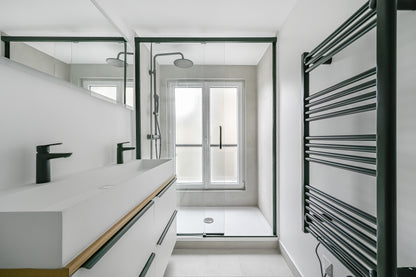 Duplex 2 pièces - PARIS 9ème